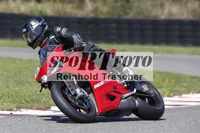 /48 25.08.2025 Cornu Master School ADR/gruen-vert/19